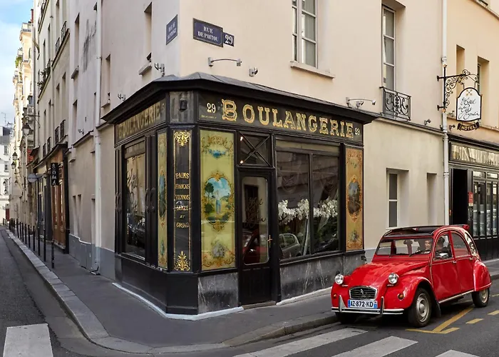 Du Petit MoulinHotel Parijs